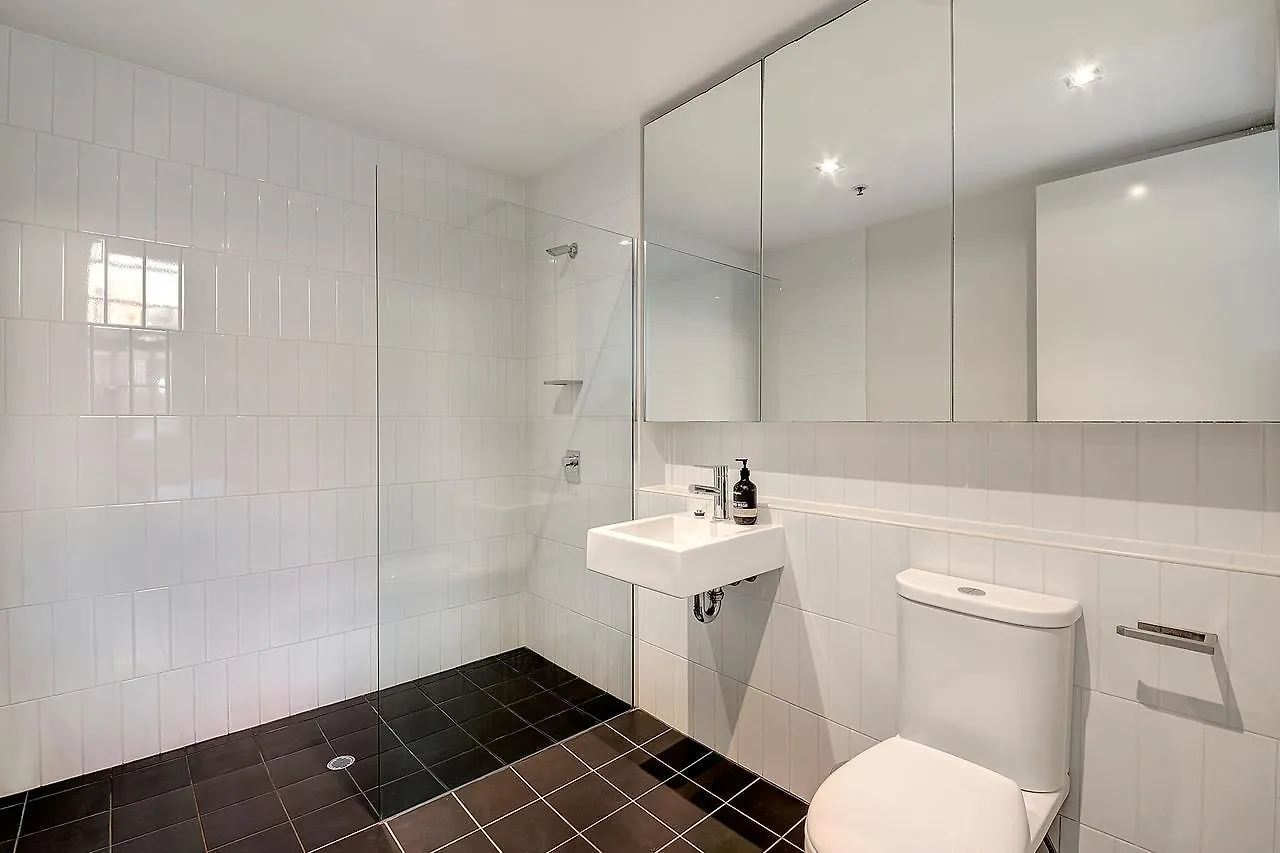 London Woolstores Warehouse Apartment Brisbane Australia